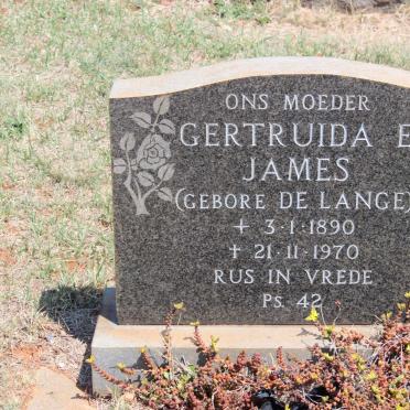 JAMES Gertruida E. nee DE LANGE 1890-1970