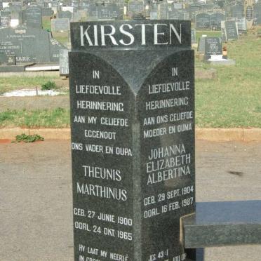 KIRSTEN Theunis Marthinus 1900-1965 &amp; Johanna Elizabeth Albertina 1904-1987