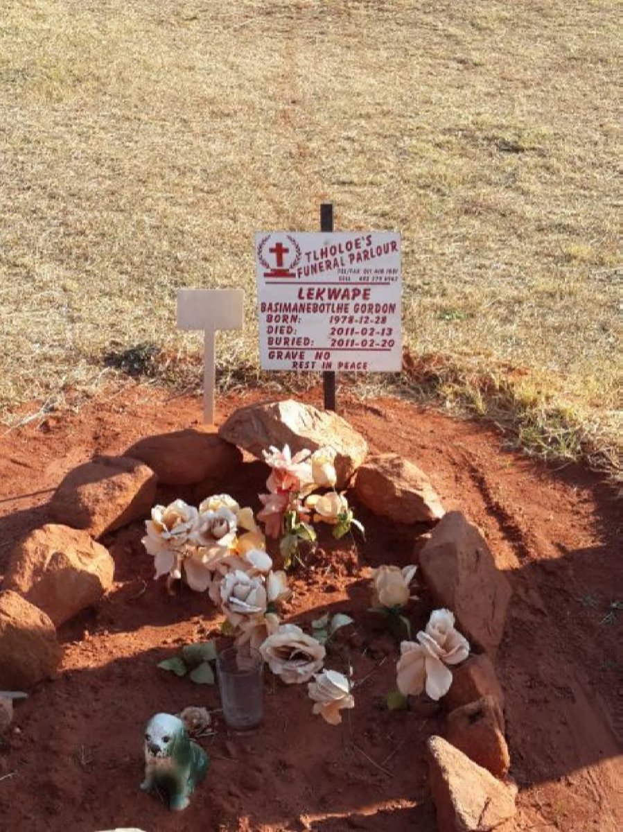 LEKWAPE Basimanebotlhe Gordon 1978-2011