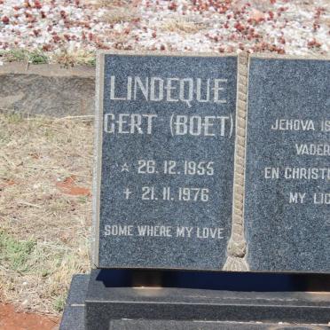 LINDEQUE Gert 1955-1976