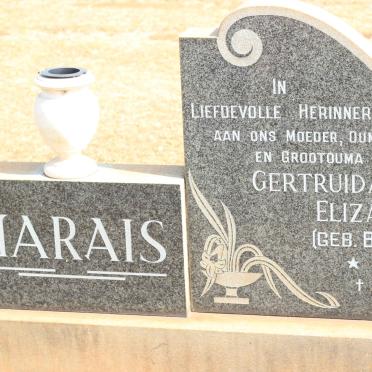 MARAIS Gertruida Elizabeth nee BARLOW 1910-1990