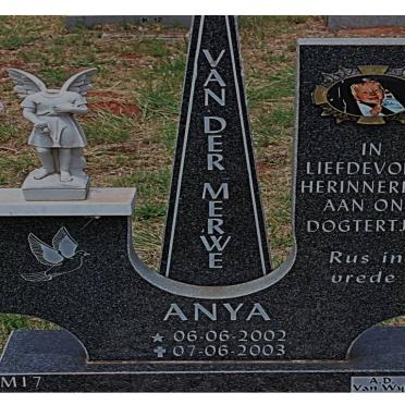 MERWE Anya, van der 2002-2003