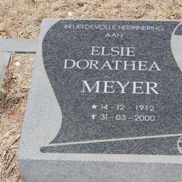 MEYER Elsie Dorathea 1912-2000