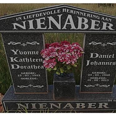 NIENABER Daniël Johannes 1948-2013 &amp; Yvonne Kathleen Dorathea 1952-