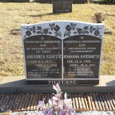 PIETERSE Johannes Casper 1922-1970 &amp; Johanna Antoinette 1925-2011
