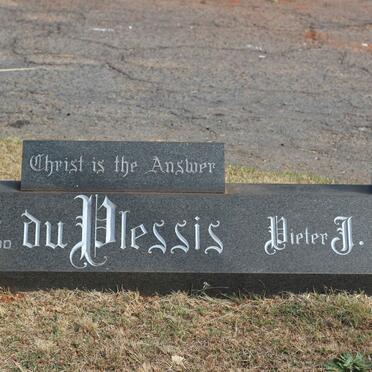 PLESSIS Pieter J., du 1909-2000 &amp; Petronella E. 1912-2000