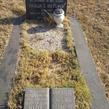 PLOOY Jozef Johannes, du 1896-1988 &amp; Cicilia J. LEE 1904-1949 