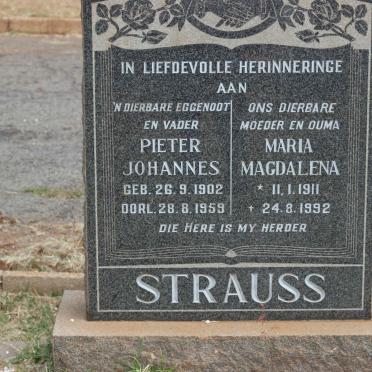 STRAUSS Pieter Johannes 1902-1959 &amp; Maria Magdalena 1911-1992