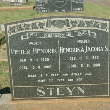 STEYN Pieter Hendrik 1895-1966 &amp; Hendrika Jacoba S. 1899-1980
