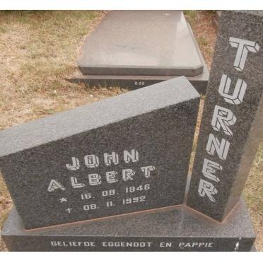 TURNER John Albert 1946-1992