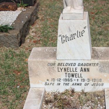 TOWELL Lynelle Ann 1965-1968