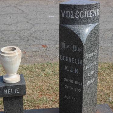 VOLSCHENK Cornelia M.J.M. 1904-1992