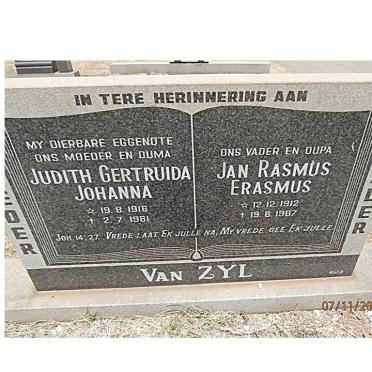 ZYL Jan Rasmus Erasmus, van 1912-1987 &amp; Judith Gertruida Johanna 1916-1981