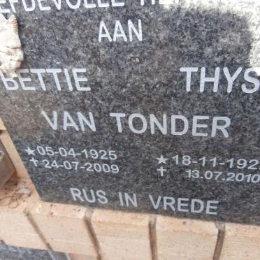TONDER Thys, van 1922-2010 &amp; Bettie 1925-2009