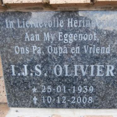 OLIVIER I.J.S. 1939-2008