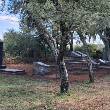 Gauteng, KEMPTON PARK district, Tweefontein 19, farm cemetery