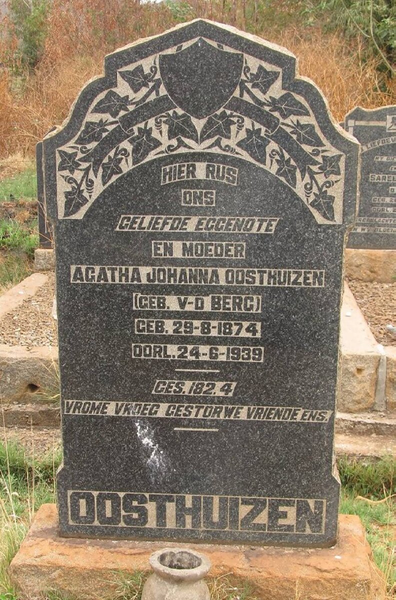 OOSTHUIZEN Agatha Johanna nee V.D. BERG 1874-1939