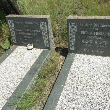 OBERHOLZER Pieter Frederik Coenraad 1906-1973 &amp; Elsie Catharina SWART 1906-1964