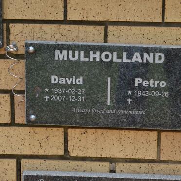 MULHOLLAND David 1937-2007 &amp; Petro 1943-