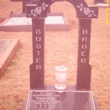 ELS Vonnie 1949-1996