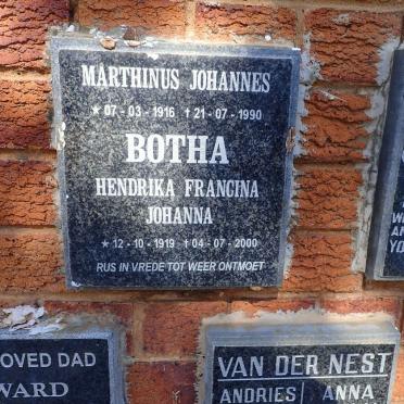 BOTHA Marthinus Johannes 1916-1990 &amp; Hendrika Francina Johanna 1919-2000