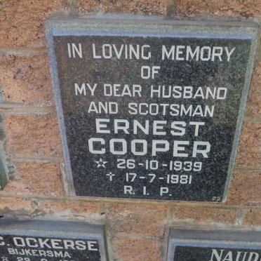 COOPER Ernest 1939-1981
