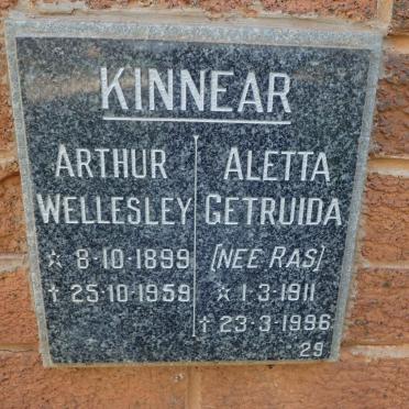 KINNEAR Arthur Wellesly 1899-1959 :: KINNEAR Aletta Getruida nee RAS 1911-1996