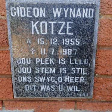 KOTZE Gideon Wynand 1955-1987