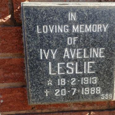 LESLIE Ivy Aveline 1913-1988