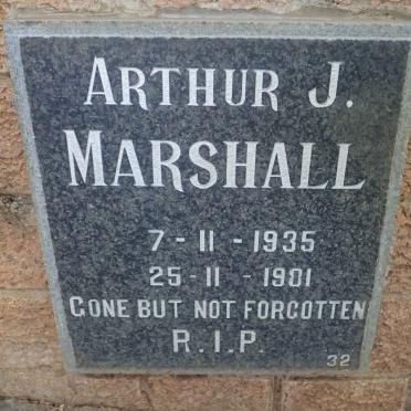 MARSHALL Arthur J. 1935-1981