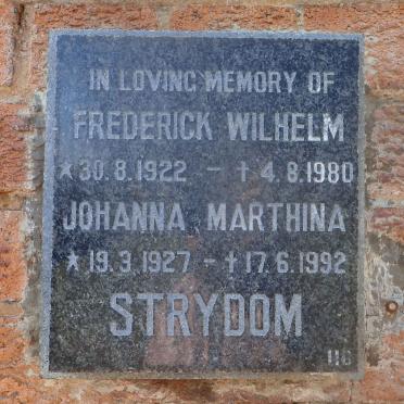 STRYDOM Frederick Wilhelm 1922-1980 &amp; Johanna Marthina 1927-1992