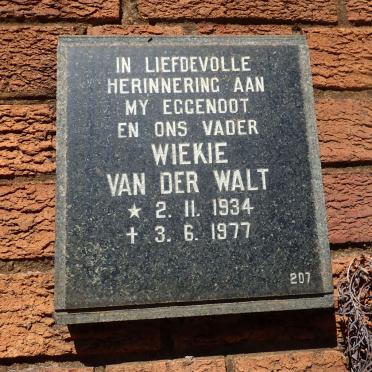 WALT Wiekie, van der 1934-1977
