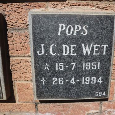 WET J.C., de 1951-1994