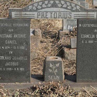 PRETORIUS Christiaan Antonie Daniel 1874-1960 & Cornelia Elizabeth 1891-1974 :: PRETORIUS Nicolaas Johannes Jacobus 1933-1971