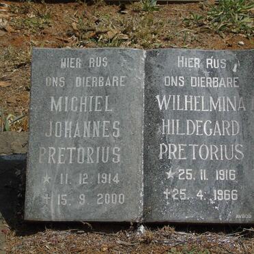 PRETORIUS Michiel Johannes 1914-2000 &amp; Wilhelmina Hildegard 1916-1966