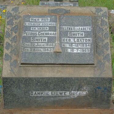 SMITH Petrus Coenraad 1888-1942 &amp; Helena Elizabeth LOXTON 1894-1969