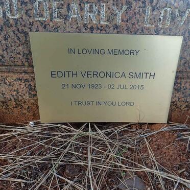 SMITH George 1917-1985 & Edith Veronica 1923-2015 _2