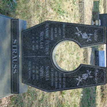 STRAUSS Henning Petrus Nicolaas 1913-1999 &amp; Susara Sophia 1915-1994