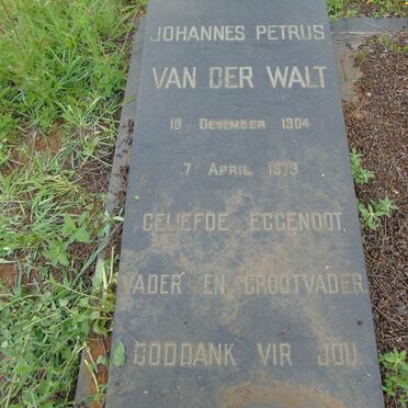WALT Johannes Petrus, van der 1904-1979 &amp; Susanna Catharina Jacoba OLIVIER 1908-1983 _2