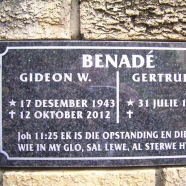 BENADE Gideon W. 1943-2012 &amp; Gertruida E. 1941-