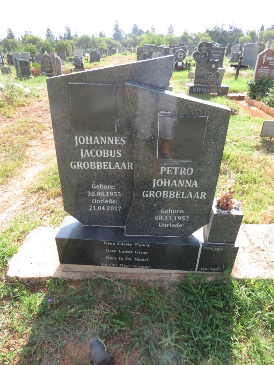 GROBBELAAR Johannes Jacobus 1955-2017 & Petro Johanna 1957- 