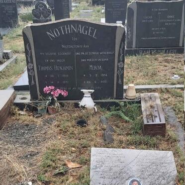 NOTHNAGEL Thomas Benjamin 1918-1972 & Mercia 1924-2010 :: PRETORIUS Werner Petrus 1973-1989 _1