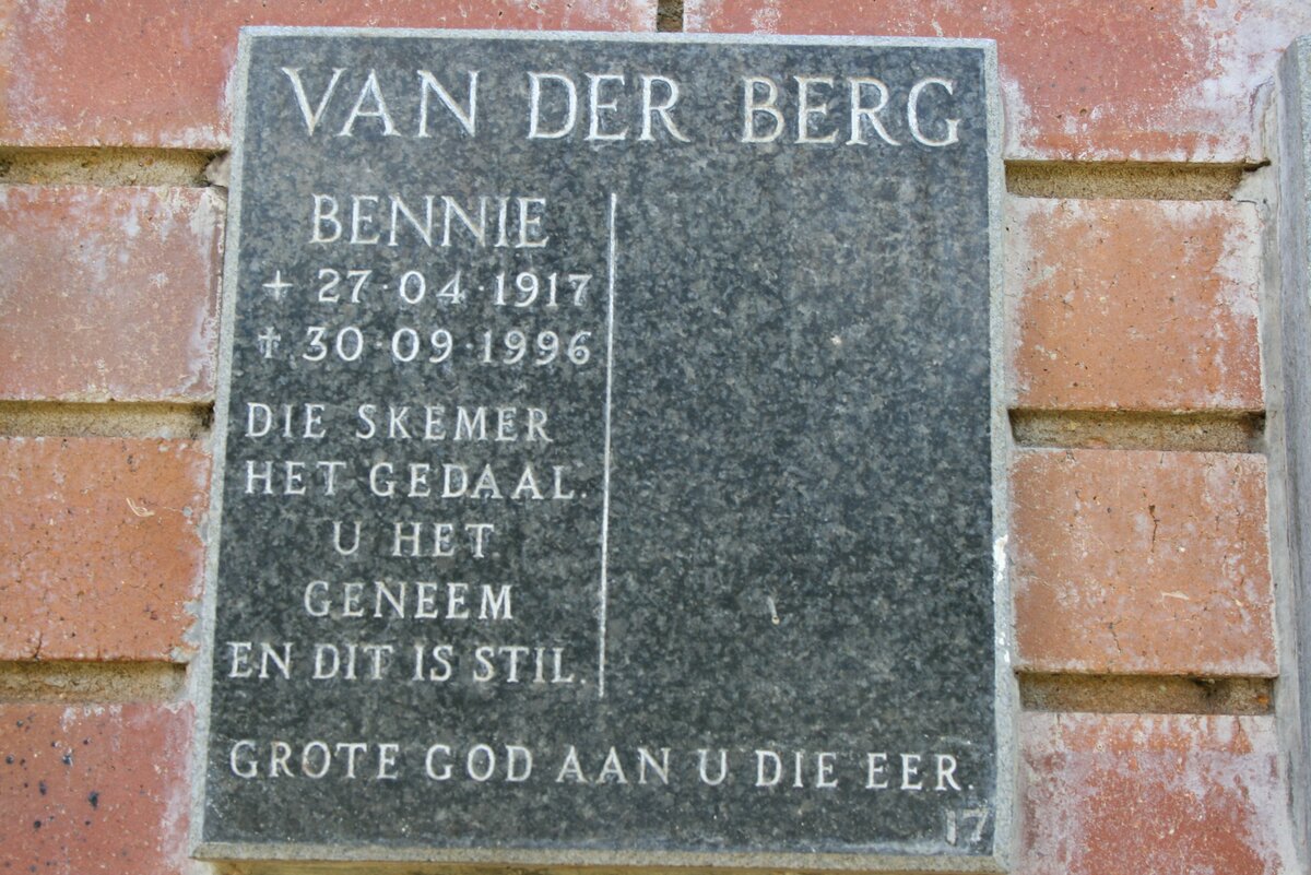 BERG Bennie, van der 1917-1996