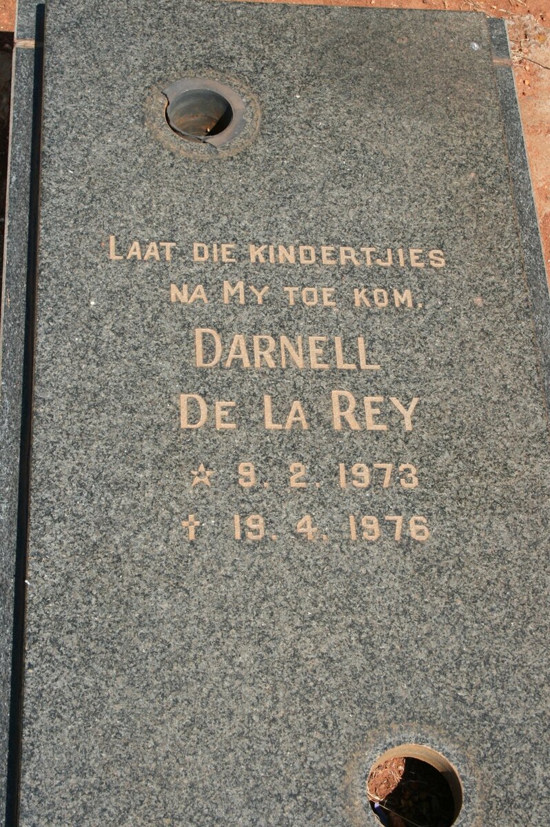 REY Darnell, de la 1973-1976