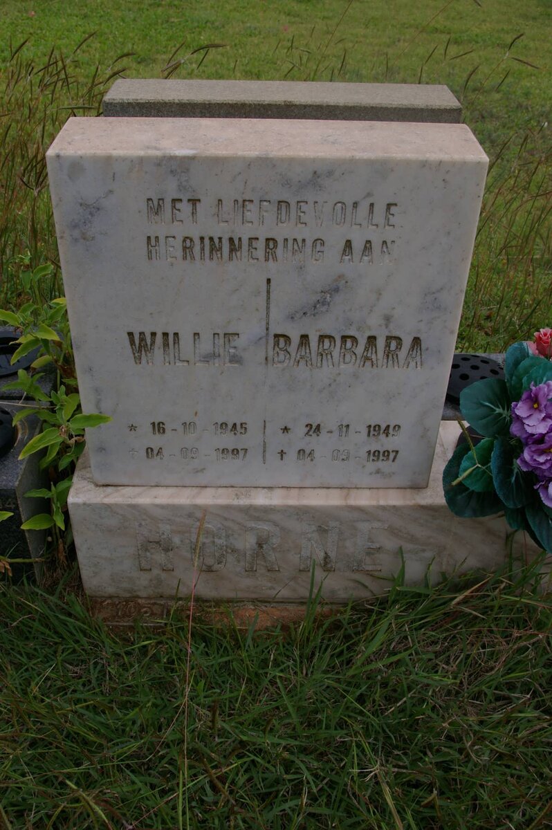 HORNE Willie 1945-1997 &amp; Barbara 1949-1997