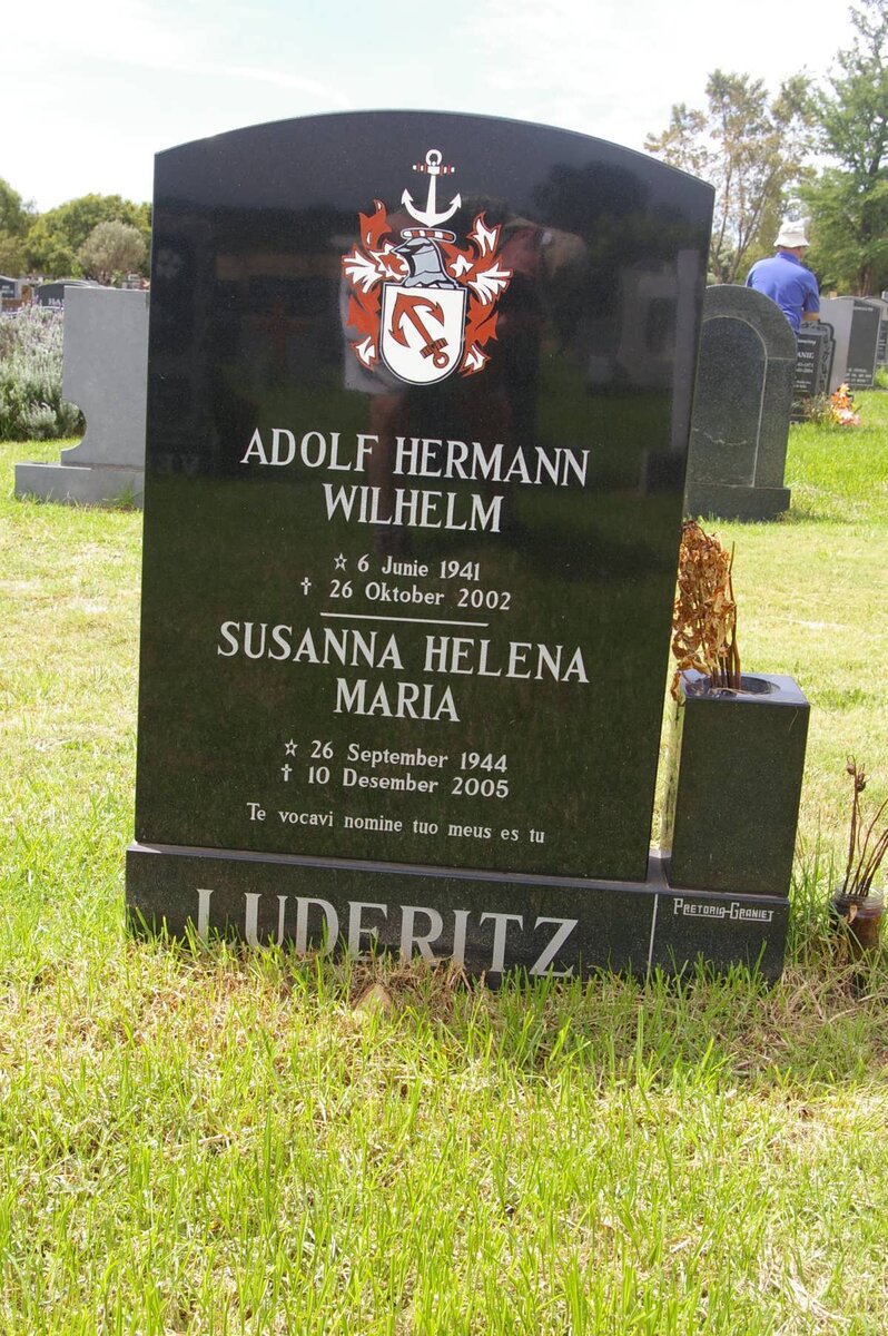 LUDERITZ Adolf Hermann Wilhelm 1941-2002 &amp; Susanna Helena Maria 1944-2005