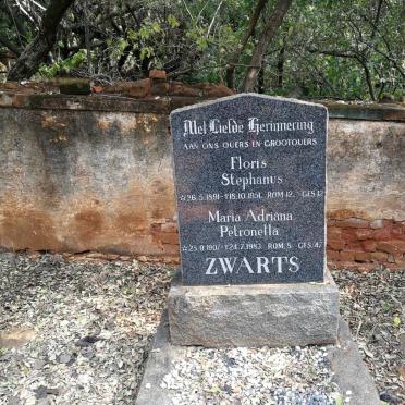 ZWARTS Floris Stephanus 1891-1951 &amp; Maria Adriana Petronella 1907-1983
