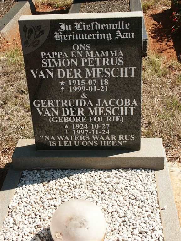 MESCHT Simon Petrus, van der 1915-1999 & Gertruida Jacoba FOURIE 1924-1997