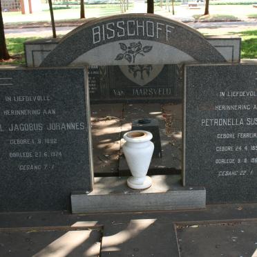 BISSCHOFF Daniel Jacobus Johannes &amp; Petronella Susanna FERREIRA 1895-1966
