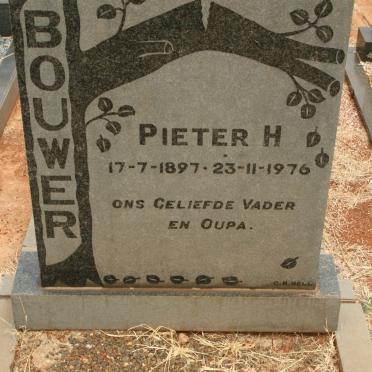 BOUWER Pieter H. 1897-1976